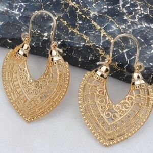 MODCLOTH BOHO LAZER CUT EARRINGS